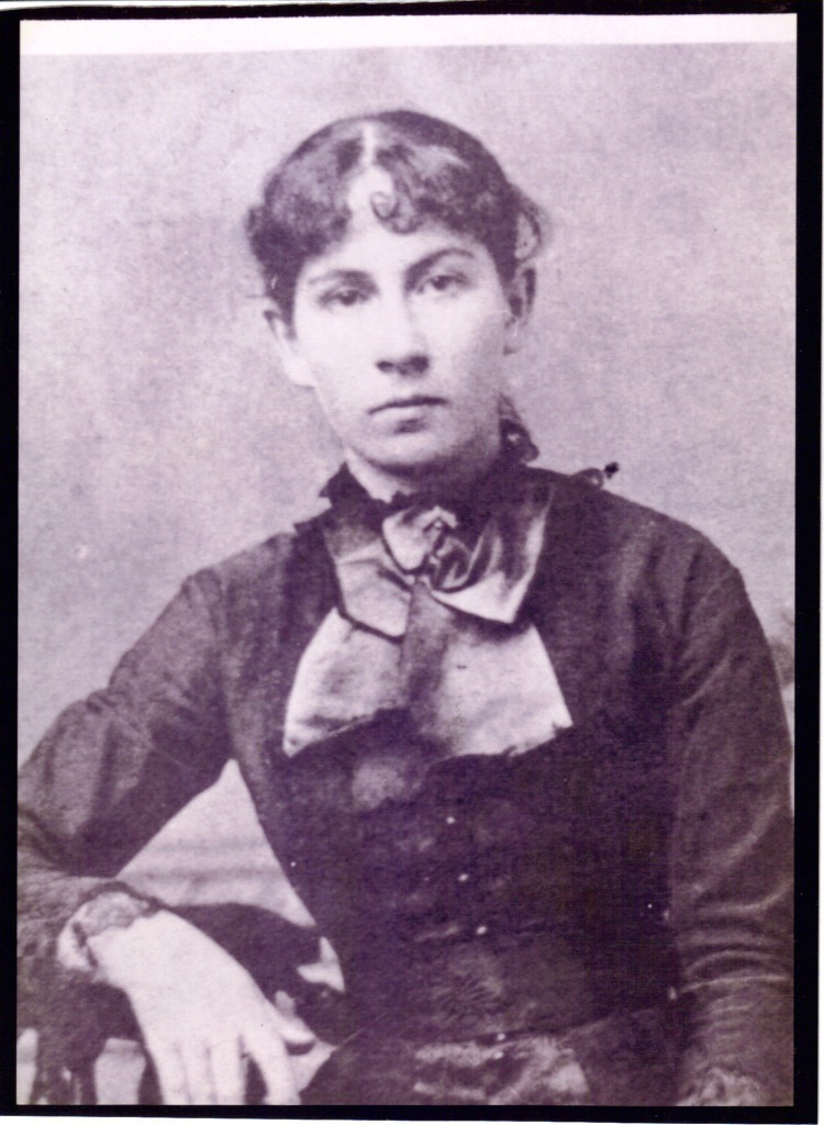 Have you thoughts about your female ancestors' hairstyles? Have you considered how your female ancestor's hairstyle could date her photograph? It is no different from how we look back at our own photographs and know when it was taken by how we wore our hair.