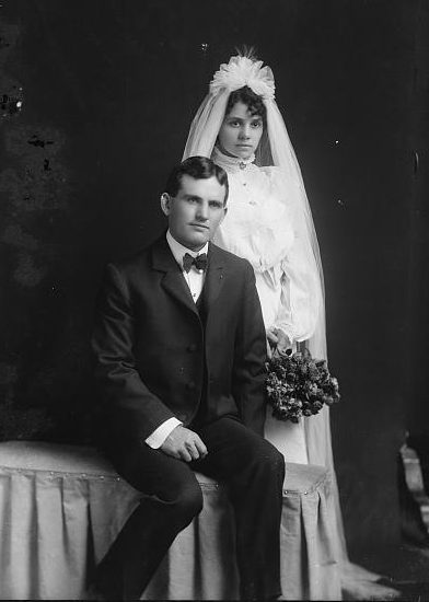 Your ancestor's wedding photo may not be easily recognized. Learn clues to recognize the photos of your ancestor's happy day.